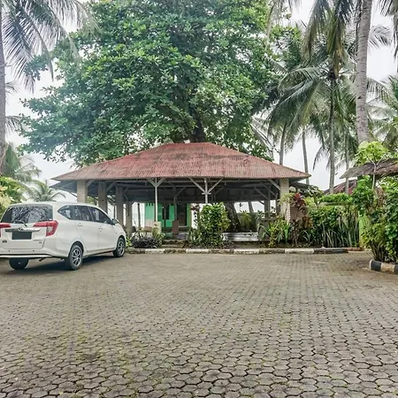 Oyo 91218 Villa Karang Sono-3